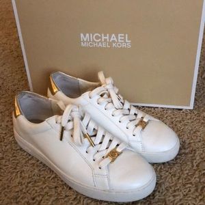 👟 Michael Kors Shoes
